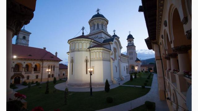 Catedrala arhiepiscopală din Alba Iulia