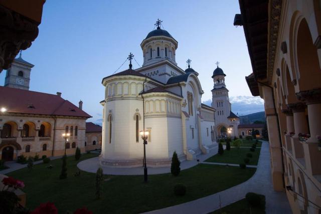 Catedrala arhiepiscopală din Alba Iulia